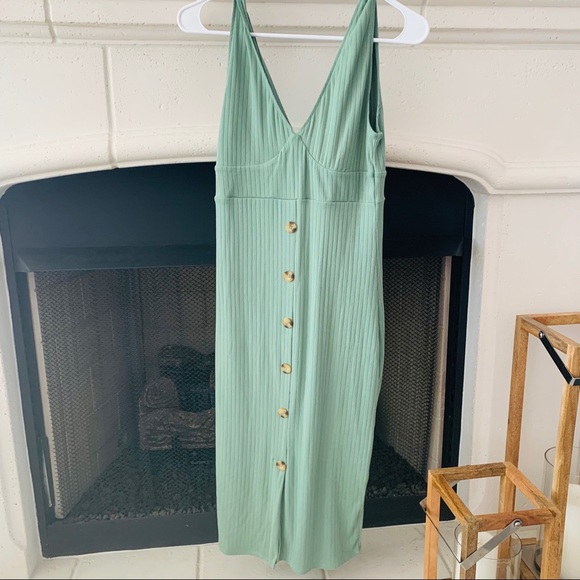 S O L D 🌿✨ NWOT Dress - Picture 3 of 7